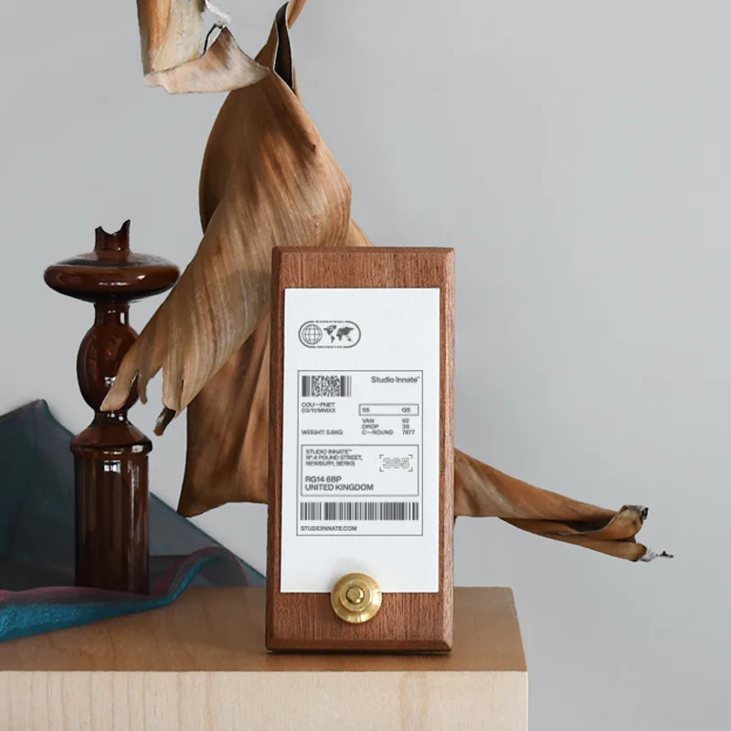 High-grade Walnut Ins QR Code  - Graded Card Display review and price